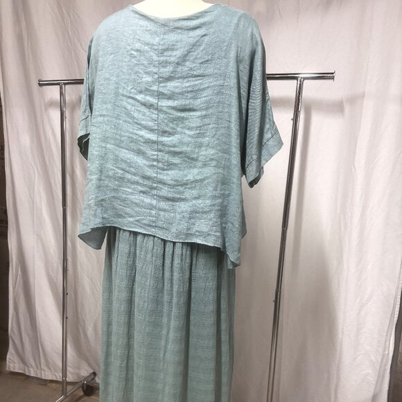 Made in Italy, Faux 2 Piece Dress, Size L/XL - Picture 3 of 7